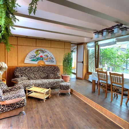 Villa Itaka